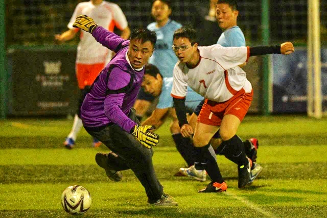 一场3-2，让中国足球看到希望，17岁天才炸裂表演，踢爆阿森纳