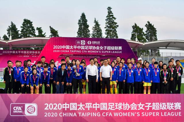 解说：76人不是詹姆斯去过的最强球队 韦德的热火就比他们强